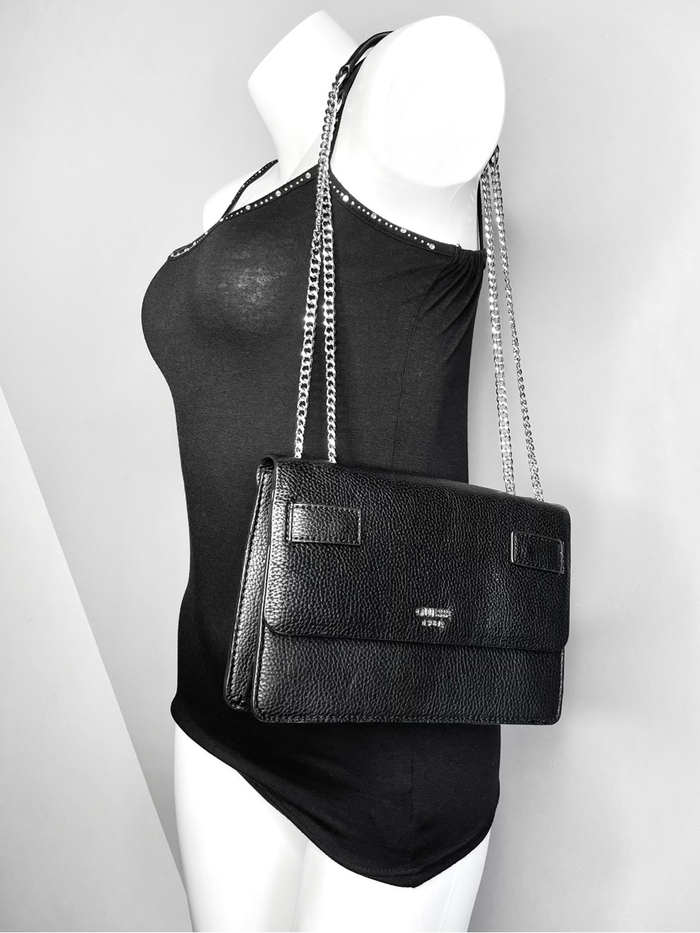 GUESS Black Chain Flap Shoulder Bag